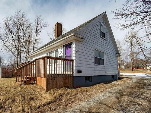 22 Archibald Street  Sydney Mines, NS B1V 2Y5