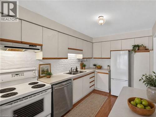 86 Rita Avenue, Hamilton, ON - Indoor Photo Showing Kitchen With Double Sink