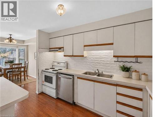 86 Rita Avenue, Hamilton, ON - Indoor Photo Showing Kitchen With Double Sink
