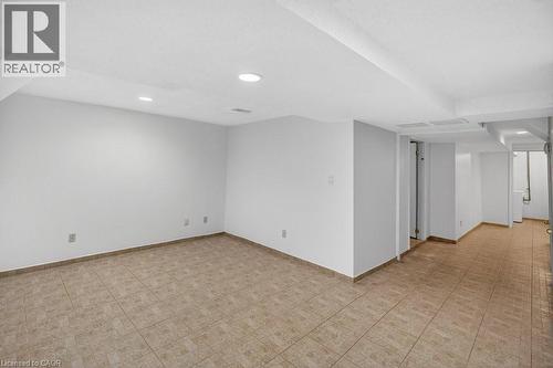 86 Rita Avenue, Hamilton, ON - Indoor Photo Showing Other Room
