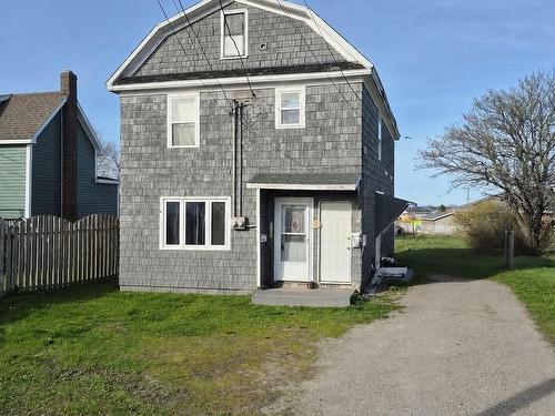 9 Burchell Street  Sydney Mines, NS B1V 2P9