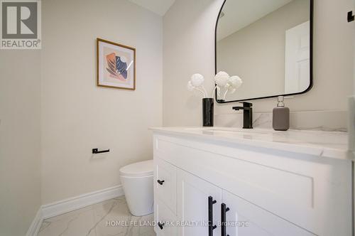 1111 Deer Run, Mississauga, ON - Indoor Photo Showing Bathroom