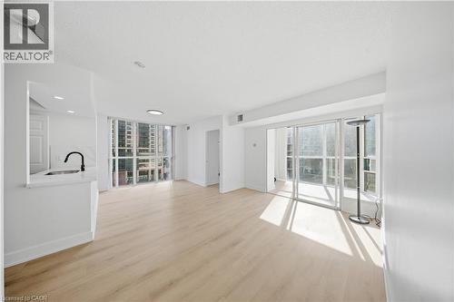 265 ENFIELD Place Unit# 510  Mississauga, ON L5B 3Y7