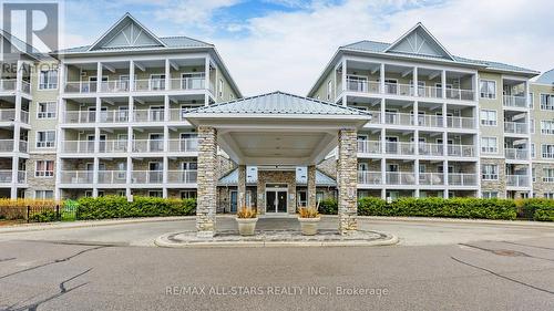 327 - 900 BOGART MILL TRAIL  Newmarket, ON L3Y 8V5