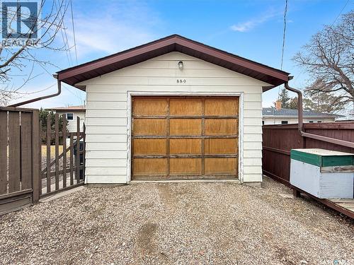 880 3Rd Avenue Ne, Swift Current, SK - Outdoor With Exterior