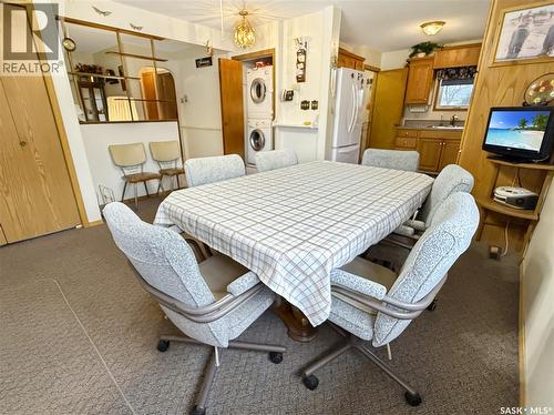 880 3Rd Avenue Ne, Swift Current, SK - Indoor Photo Showing Dining Room