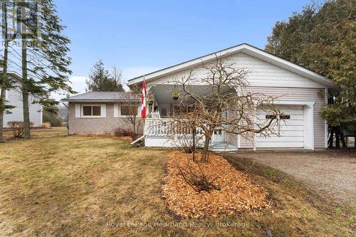 209 CEDAR CLOSE  Huron-Kinloss, ON N2Z 2X3