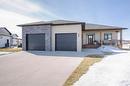 23 Murano Cove, Steinbach, MB  - Outdoor 