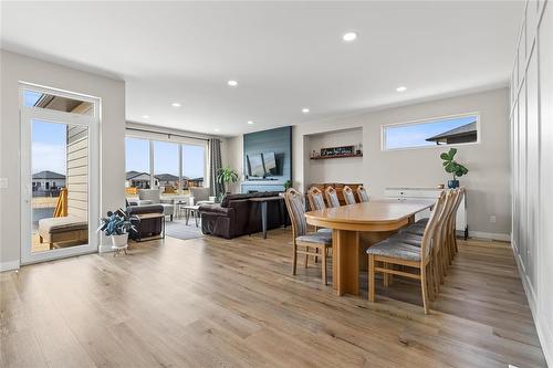 23 Murano Cove, Steinbach, MB - Indoor Photo Showing Dining Room