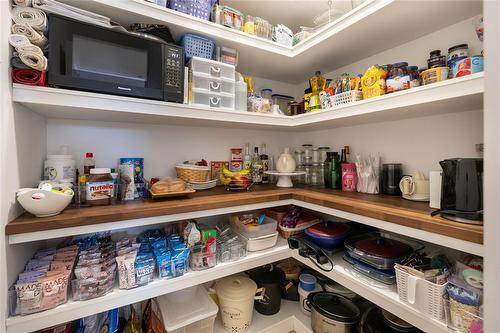 23 Murano Cove, Steinbach, MB - Indoor With Storage