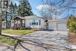 11 MARTIN Drive Leamington, ON N8H 2R5