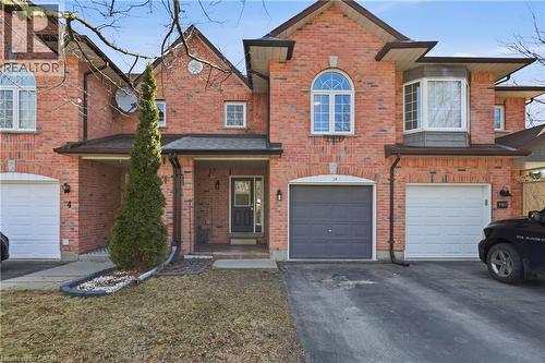 2A COURTLAND Drive  Brantford, ON N3R 7V8