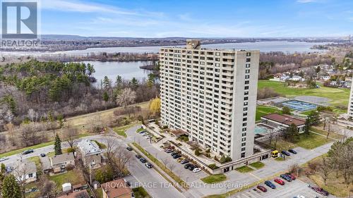 1611 - 265 POULIN AVENUE N  Ottawa, ON K2B 7Y8