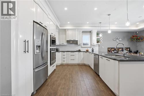 5 Arden Avenue, Hamilton, ON - Indoor Photo Showing Kitchen With Stainless Steel Kitchen With Upgraded Kitchen