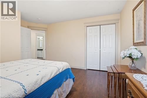 5 Arden Avenue, Hamilton, ON - Indoor Photo Showing Bedroom