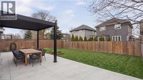 Virtual grass and pergola - 5 Arden Avenue, Hamilton, ON - Outdoor