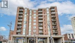 404 - 2088 LAWRENCE AVENUE W Toronto, ON M9N 1J1
