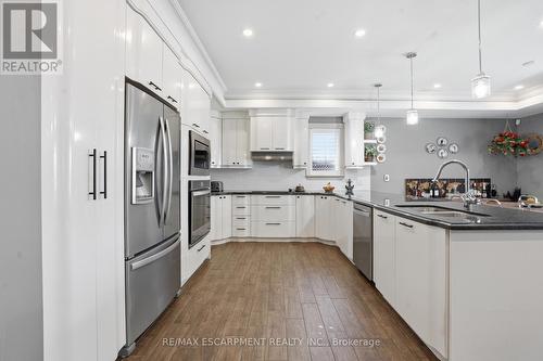 5 Arden Avenue, Hamilton, ON - Indoor Photo Showing Kitchen With Stainless Steel Kitchen With Upgraded Kitchen