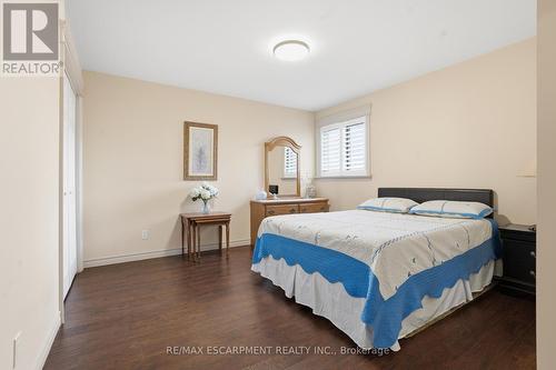 5 Arden Avenue, Hamilton, ON - Indoor Photo Showing Bedroom