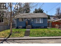 957 Pine Street Kamloops, BC V2C 3A3