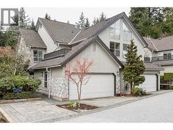 25 1001 NORTHLANDS DRIVE North Vancouver, BC V7H 2Y3