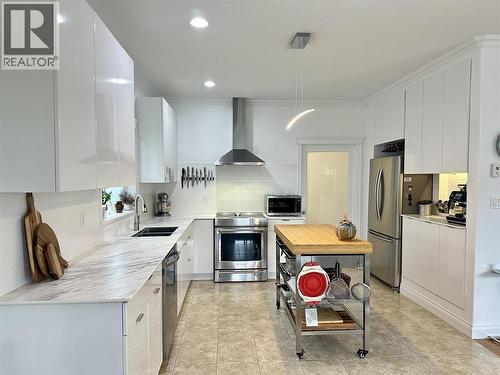 3473 Hargreaves Avenue, Vanderhoof, BC - Indoor Photo Showing Kitchen With Double Sink With Upgraded Kitchen