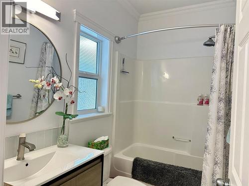 3473 Hargreaves Avenue, Vanderhoof, BC - Indoor Photo Showing Bathroom