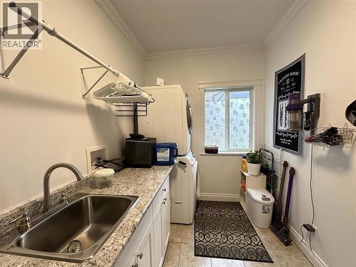 3473 Hargreaves Avenue, Vanderhoof, BC - Indoor