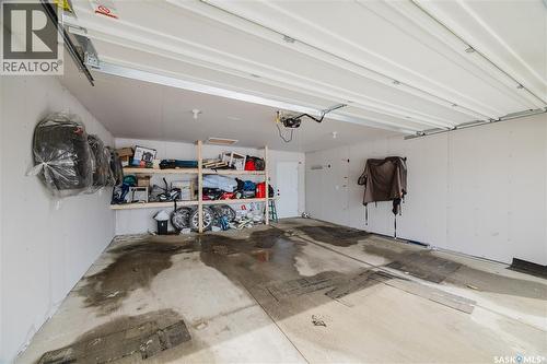202 Cowessess Road, Saskatoon, SK - Indoor Photo Showing Garage