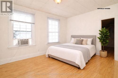 224 Broadway Avenue, Hamilton, ON - Indoor Photo Showing Bedroom