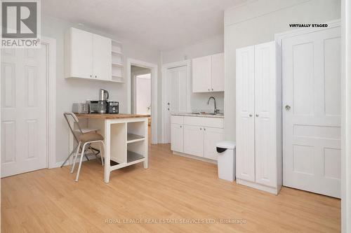 224 Broadway Avenue, Hamilton, ON - Indoor Photo Showing Other Room