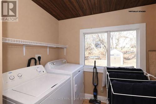 224 Broadway Avenue, Hamilton, ON - Indoor Photo Showing Laundry Room