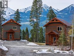 1352 Campbell Road Golden, BC V0A 1H7