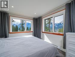 Primary Bedroom - 