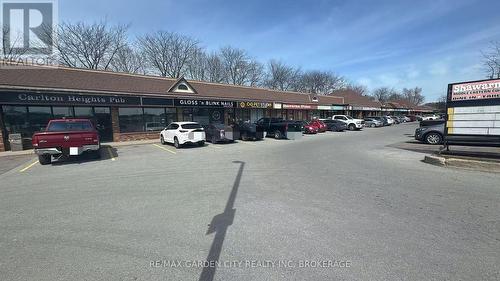 4 - 595 Carlton Street, St. Catharines (Carlton/Bunting), ON 