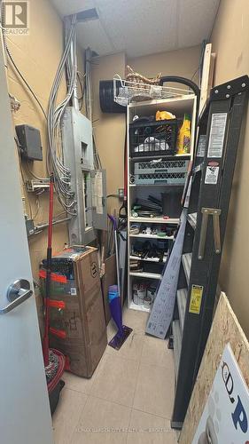 4 - 595 Carlton Street, St. Catharines (Carlton/Bunting), ON 
