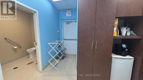 4 - 595 Carlton Street, St. Catharines (Carlton/Bunting), ON 