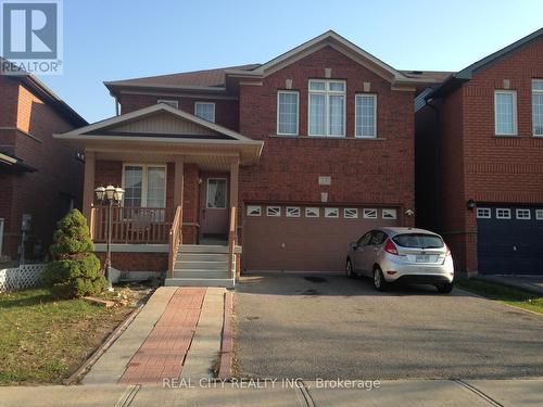 19 FAIRHILL AVENUE  Brampton, ON L7A 2A9