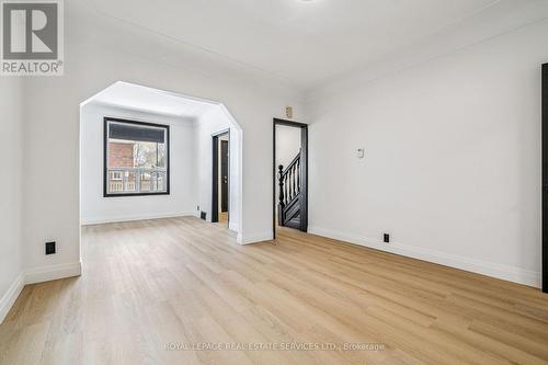 83 Barnesdale Avenue N, Hamilton, ON - Indoor Photo Showing Other Room