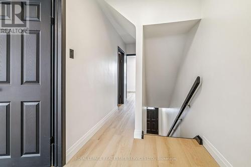 83 Barnesdale Avenue N, Hamilton, ON - Indoor Photo Showing Other Room