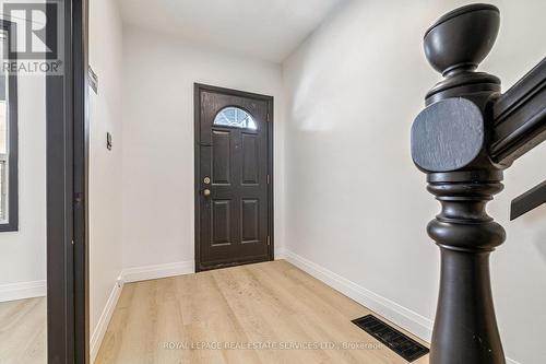 83 Barnesdale Avenue N, Hamilton, ON - Indoor Photo Showing Other Room