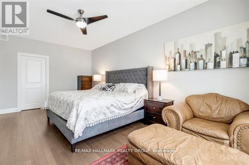 250 Richardson Avenue, Ottawa, ON - Indoor Photo Showing Bedroom