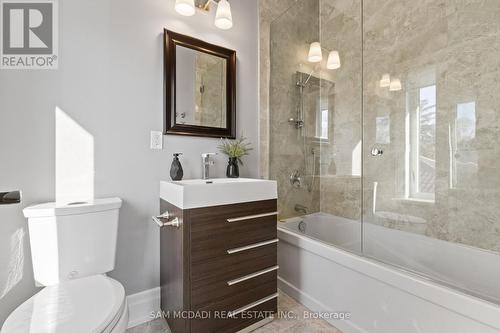 1487 Myron Drive, Mississauga, ON - Indoor Photo Showing Bathroom