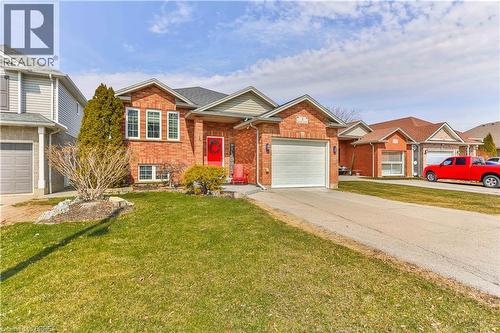3 OLIVER Court  Brantford, ON N3T 6N6