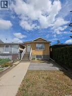 2067 Broder STREET  Regina, SK S4N 3S3