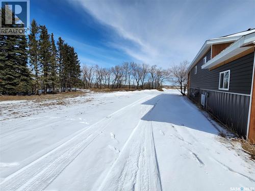 Na Service Road, Mclean, SK - Outdoor