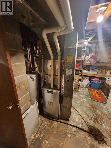 84 Rothwell Crescent, Regina, SK - Indoor Photo Showing Basement