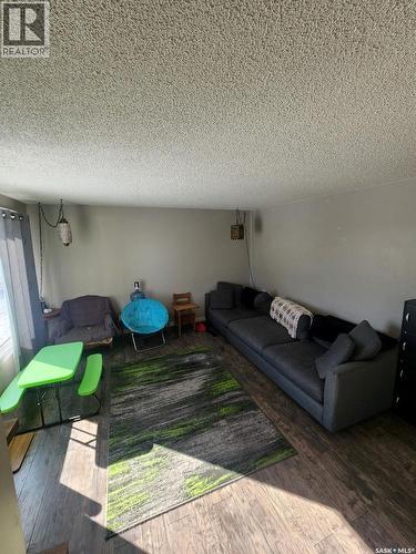 84 Rothwell Crescent, Regina, SK - Indoor