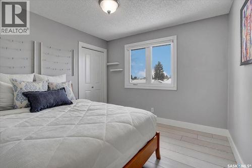 329 Clearwater Place, Saskatoon, SK - Indoor Photo Showing Bedroom