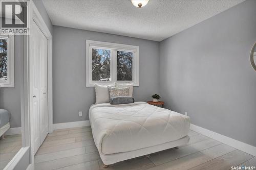329 Clearwater Place, Saskatoon, SK - Indoor Photo Showing Bedroom